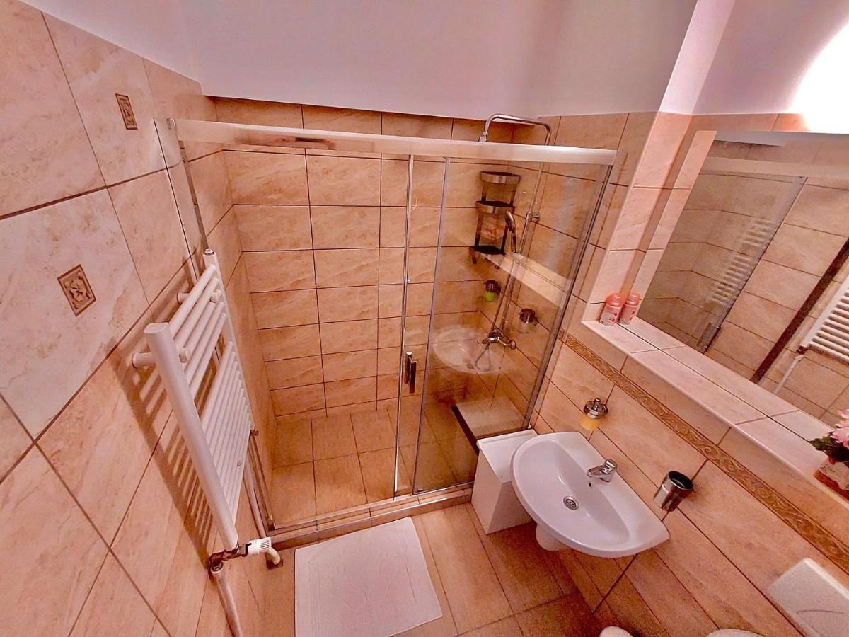 Criss Apartament Синая Экстерьер фото